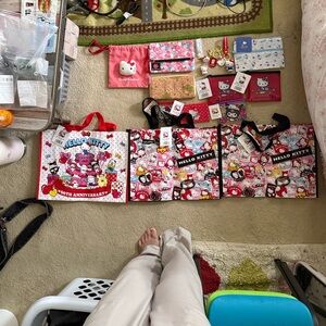 bundle of hello kitty items